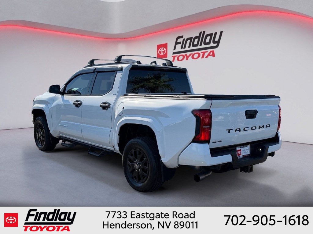 Used 2025 Toyota Tacoma SR5 AWD/4WD image 4