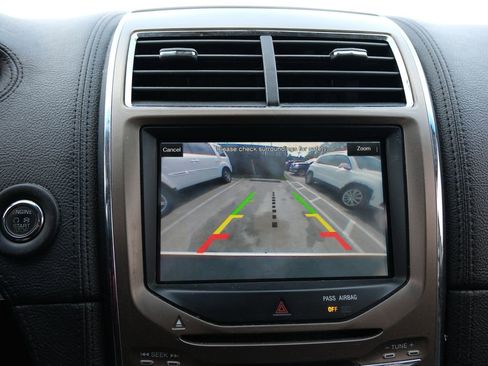 Used 2011 Lincoln MKX AWD w/ 102A Rapid Spec Order Code image 11