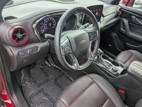 Used 2023 Chevrolet Blazer RS w/ Enhanced Convenience Package image 10