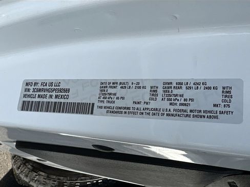 Used 2023 RAM ProMaster 3500 FWD image 21