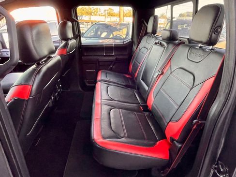 Used 2018 Ford F150 Lariat w/ Equipment Group 502A Luxury AWD/4WD image 17