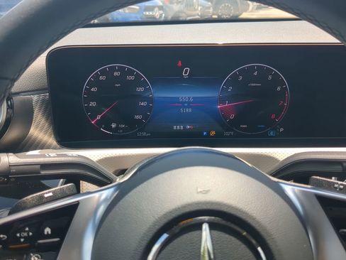 Used 2025 Mercedes-Benz CLA 250 image 13