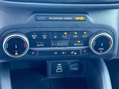 Certified 2024 Ford Escape Active AWD/4WD image 19