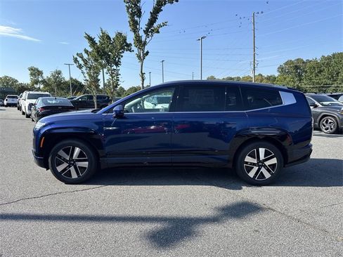 New 2026 Hyundai Ioniq 9 SEL image 4