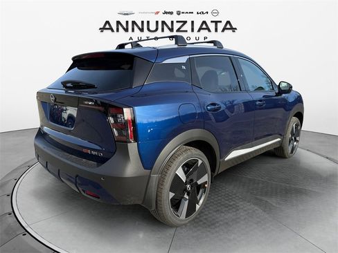 New 2026 Nissan Kicks SR w/ Cold Weather Package image 5