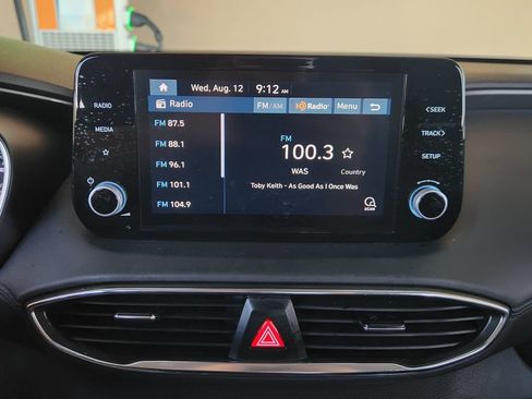 Used 2023 Hyundai Santa Fe SE FWD image 18