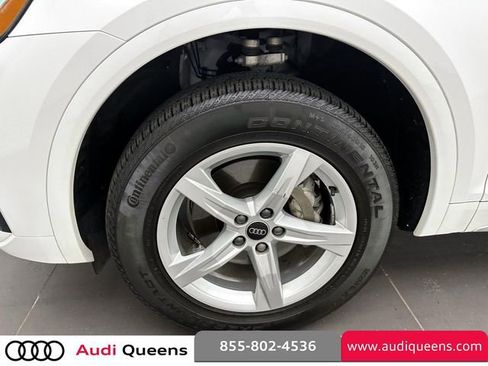 Certified 2023 Audi Q5 2.0T Premium w/ Convenience Package AWD/4WD image 8