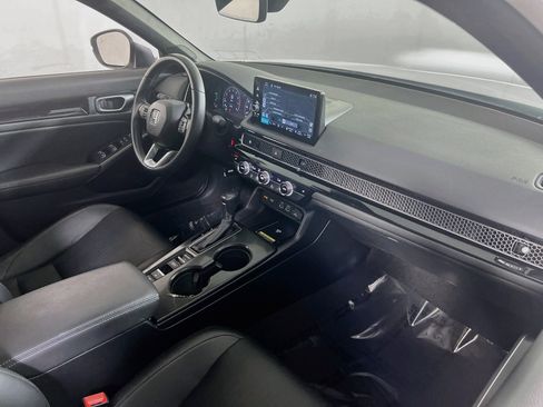 Used 2023 Honda Civic Sport Touring image 29