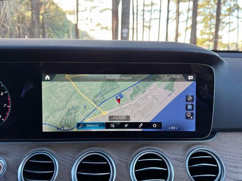 Certified 2022 Mercedes-Benz E 350 Sedan image 5