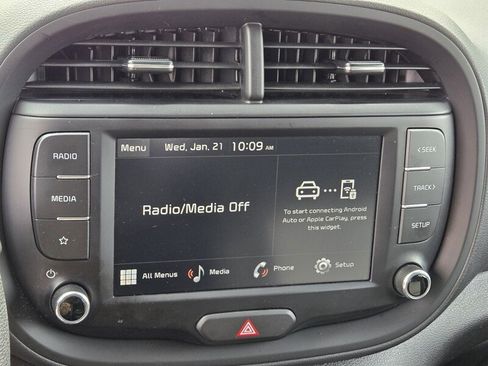 Certified 2024 Kia Soul LX w/ Option Group 015 FWD image 18