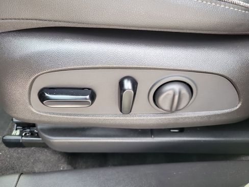 Certified 2023 Buick Encore GX Select w/ Sport Touring Package image 25