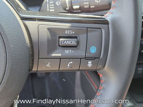 Used 2025 Nissan Kicks SR FWD image 24