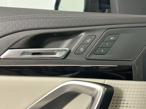 New 2026 BMW X2 xDrive28i w/ Technology Package AWD/4WD image 24