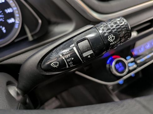 Certified 2023 Hyundai Sonata SEL image 19