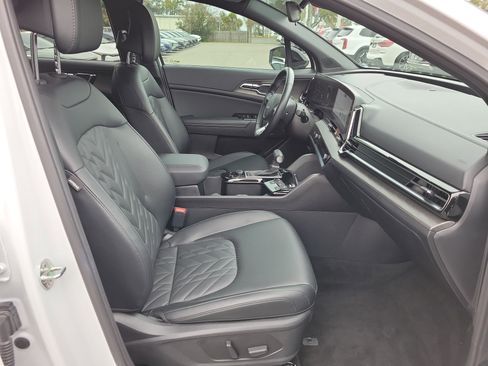 Certified 2025 Kia Sportage X-Pro Prestige image 6