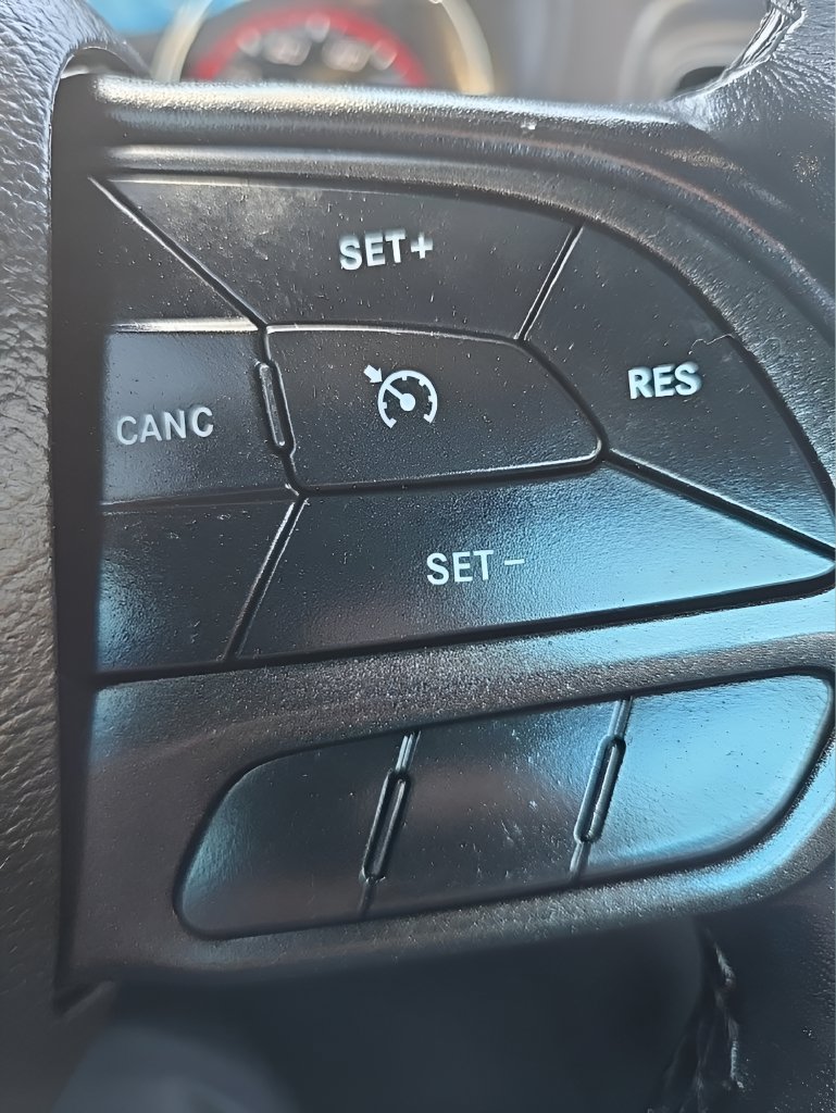 Used 2023 Dodge Charger SXT RWD image 24