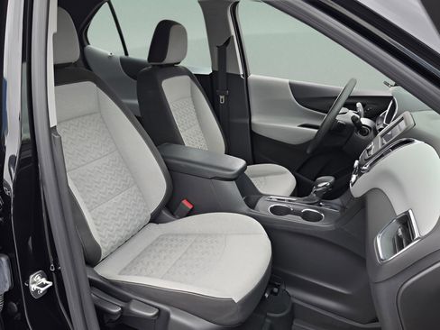 Used 2024 Chevrolet Equinox LS w/ Midnight Edition FWD image 15