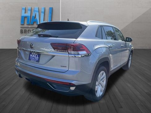Certified 2023 Volkswagen Atlas Cross Sport SE w/ Panoramic Sunroof Package AWD/4WD image 6