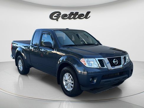 Used 2017 Nissan Frontier SV RWD image 3