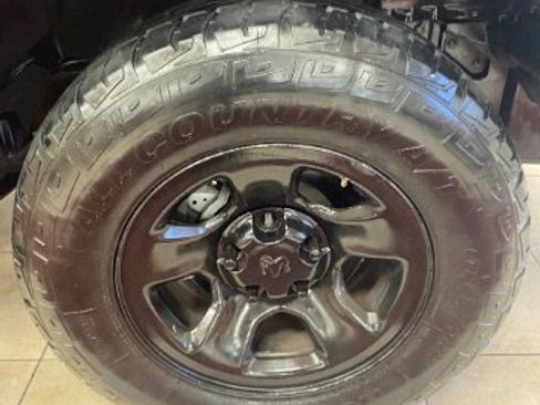 Used 2018 RAM 1500 Rebel w/ Luxury Group image 29