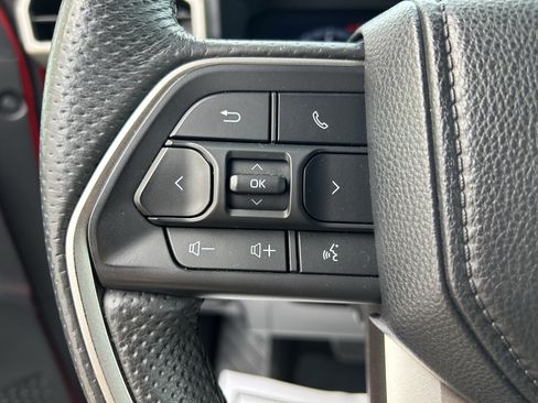 Used 2024 Toyota Tacoma TRD Off-Road AWD/4WD image 22