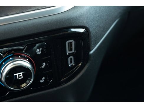 New 2026 GMC Sierra 1500 SLT w/ SLT Premium Plus Package image 27