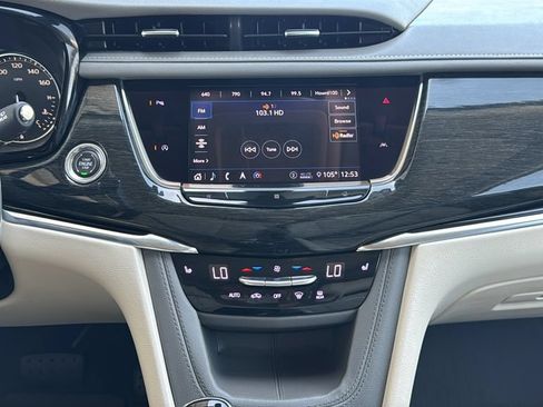 Used 2020 Cadillac XT6 Premium Luxury AWD/4WD image 12