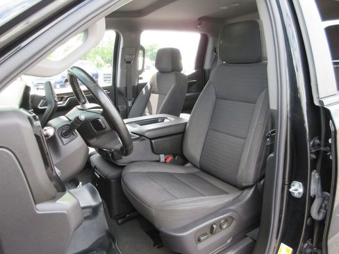 Certified 2023 Chevrolet Silverado 1500 LT AWD/4WD image 17