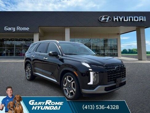 Used 2023 Hyundai Palisade SEL w/ Premium Package AWD/4WD image 2
