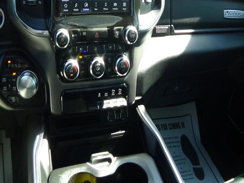 Certified 2022 RAM 1500 Laramie AWD/4WD image 31