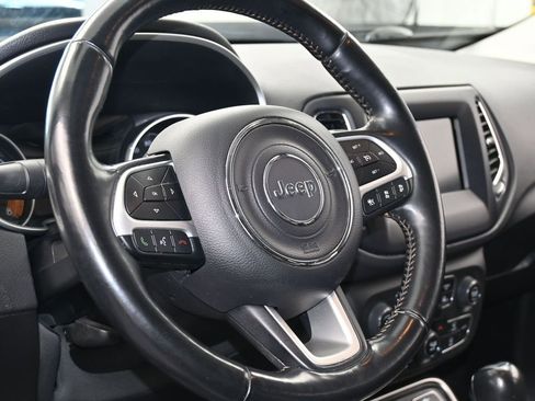 Used 2021 Jeep Compass Latitude w/ Driver Assistance Group image 13