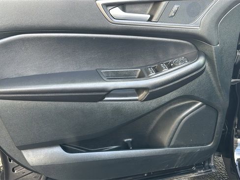 Certified 2022 Ford Edge SEL image 18