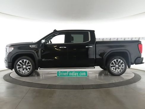 Used 2024 GMC Sierra 1500 Denali AWD/4WD image 9