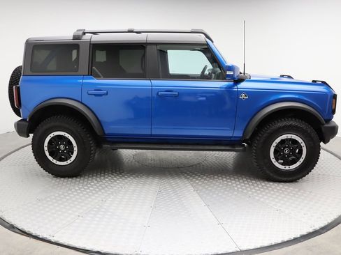 Used 2023 Ford Bronco Outer Banks w/ Sasquatch Package image 7