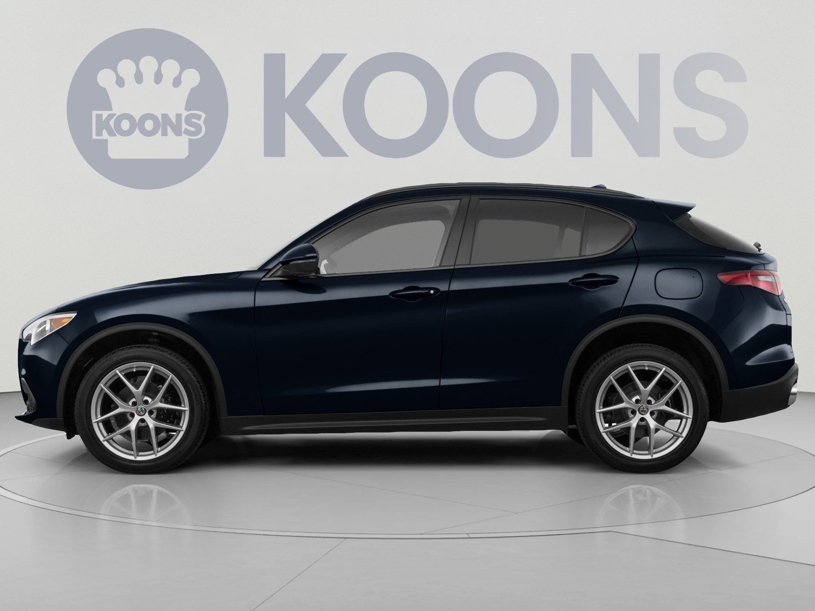 Used 2020 Alfa Romeo Stelvio Ti Sport w/ Quick Order Package 22S Sport AWD/4WD image 2