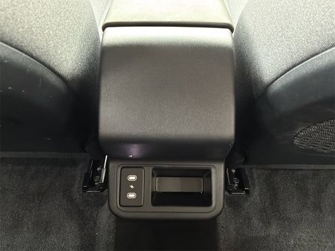 Used 2025 Kia K4 EX image 17