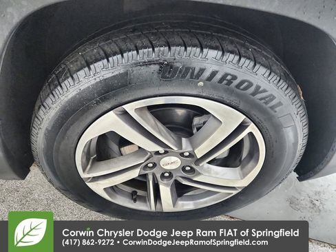 Used 2018 GMC Terrain SLT w/ Preferred Package image 34