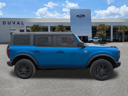 New 2025 Ford Bronco Big Bend w/ Black Diamond Package