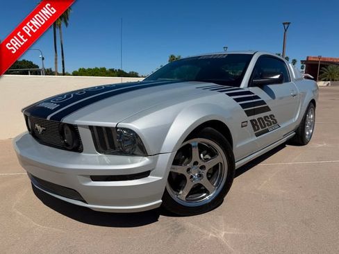 Used 2006 Ford Mustang GT Premium RWD image 1