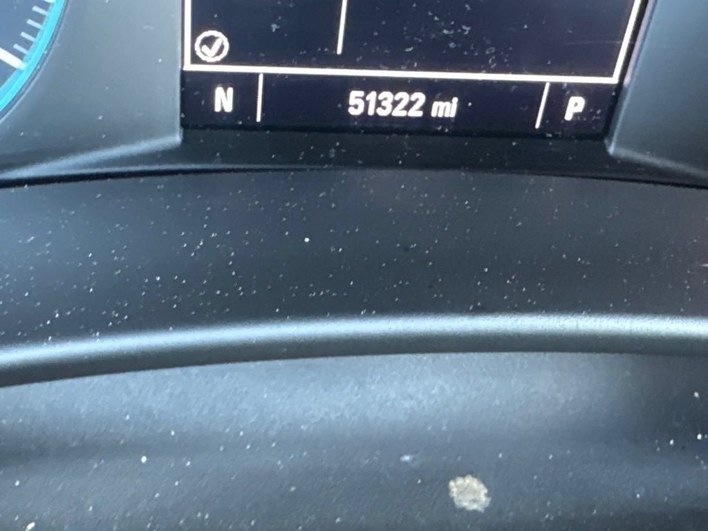 Used 2018 Chevrolet Equinox LT FWD image 15