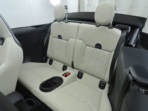 New 2026 MINI Cooper S image 30