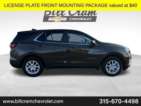 Used 2024 Chevrolet Equinox LT image 3