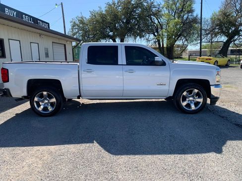 Used 2017 Chevrolet Silverado 1500 LT w/ Texas Edition image 1