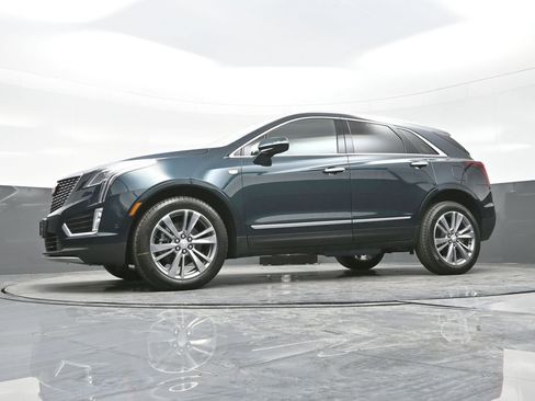 New 2025 Cadillac XT5 Premium Luxury w/ Technology Package AWD/4WD image 20