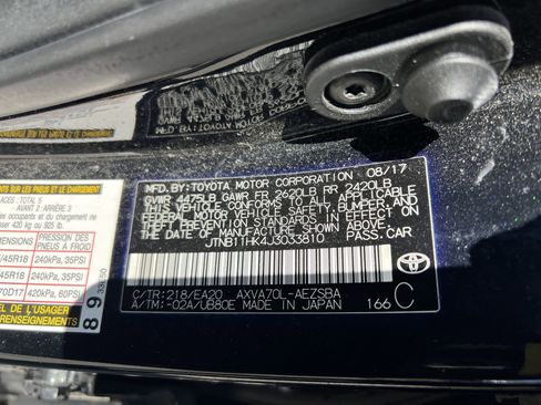 Used 2018 Toyota Camry SE image 30