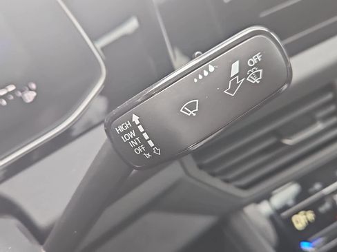 New 2026 Volkswagen Jetta Sport FWD image 24