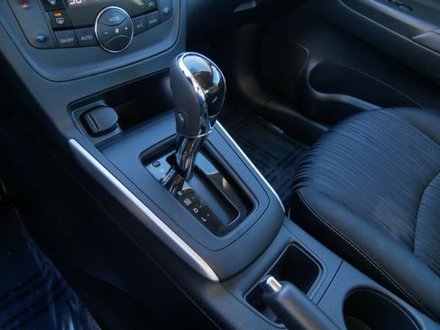 Used 2019 Nissan Sentra SV image 24