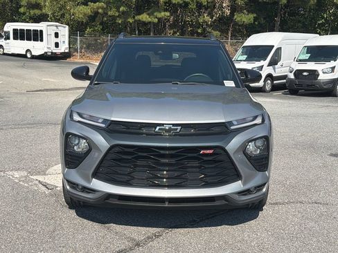 Used 2023 Chevrolet TrailBlazer RS AWD/4WD image 2