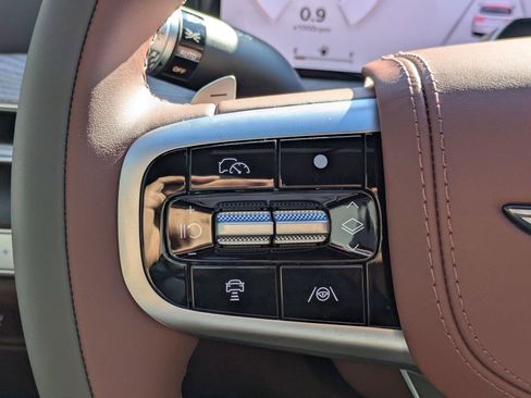 New 2025 Genesis GV80 3.5T Prestige AWD/4WD image 30