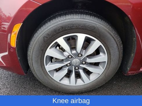 Used 2020 Chrysler Pacifica Touring-L Plus w/ Advanced Safetytec Group image 29